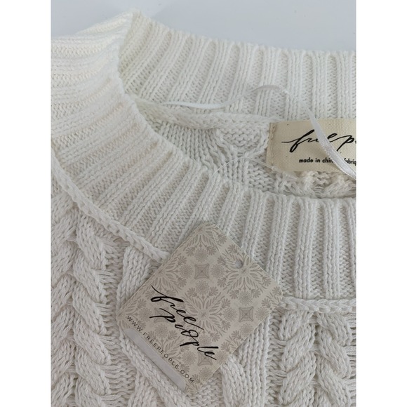 Free People Sweater Womens Small White Washed Ashore Cable Knit Crop NEW - Picture 5 of 11